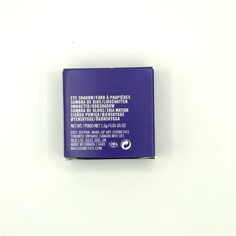 MAC Selena Eyeshadow No Me Queda Mas NIB Limited Edition Purple - Picture 3 of 5